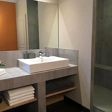 Nocleg ze śniadaniem Chateau Saint Vincent 3*